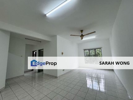 Seroja Apartment Corner Unit Freehold (3Room2Bath1Carpark) Newly Repaint Bright and Cleaness Unit For Sales , Selangor, Shah Alam