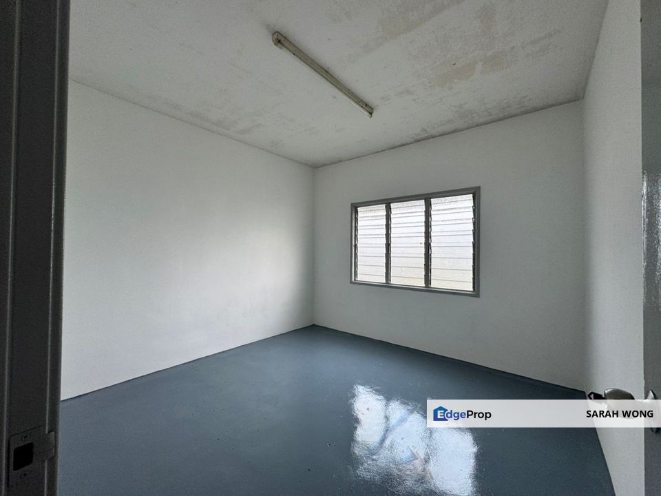 Newly painted & Move in Condition - Sri Mutiara ,Putra Height ( 3Room 2Bath )  , Selangor, Putra Heights