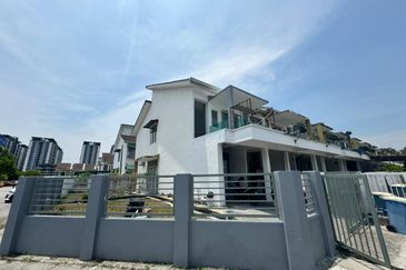 Bandar Saujana Putra