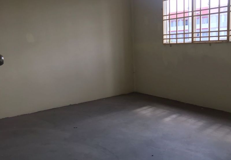 Pangsapuri Seri Saujana