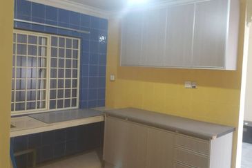 Subang Perdana Goodyear Court 8