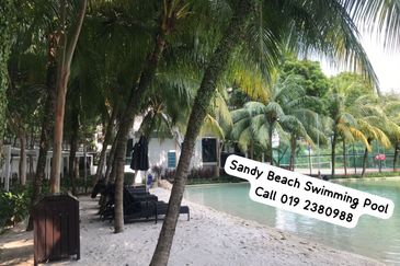 LaCosta, Sunway South Quay