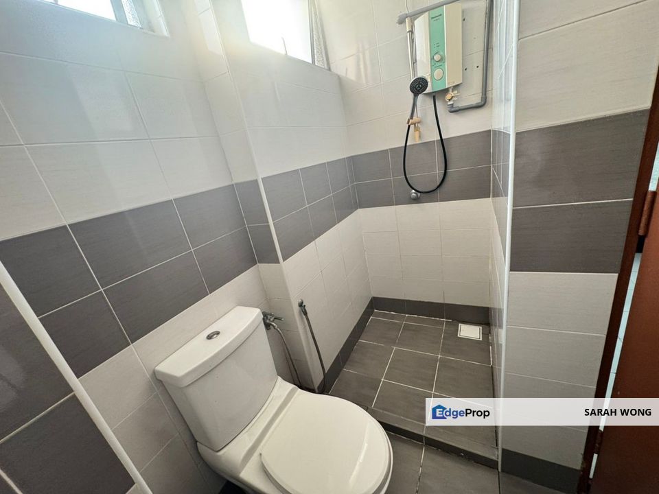 Master Bedroom @ Subang SS15 ( Fully Furnished with WIFI & Attached Private Bathroom ) , Selangor, Subang Jaya