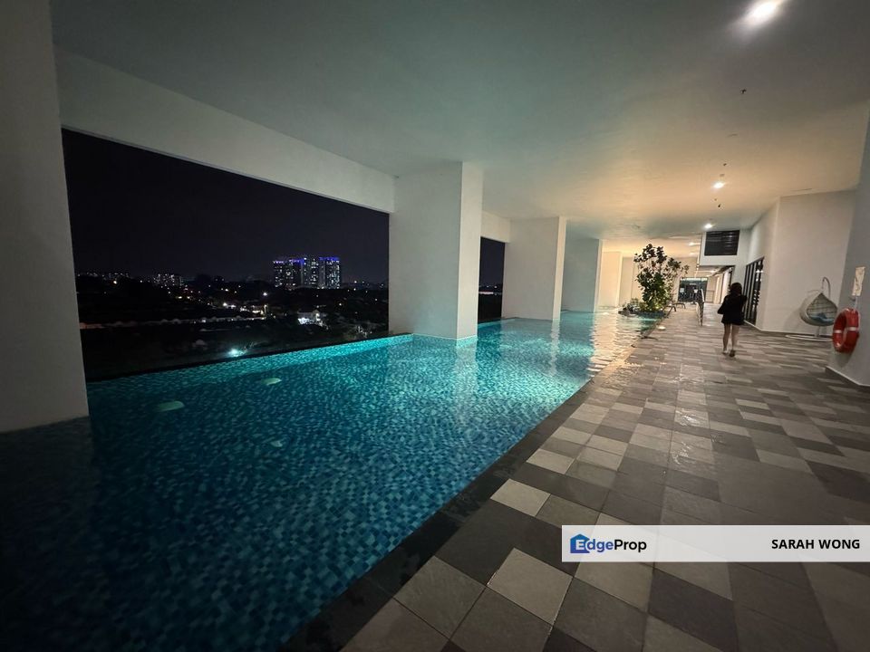 Edumetro Studio Room with WIFI , Microwave , Fridge , Attached Bathroom , Selangor, USJ