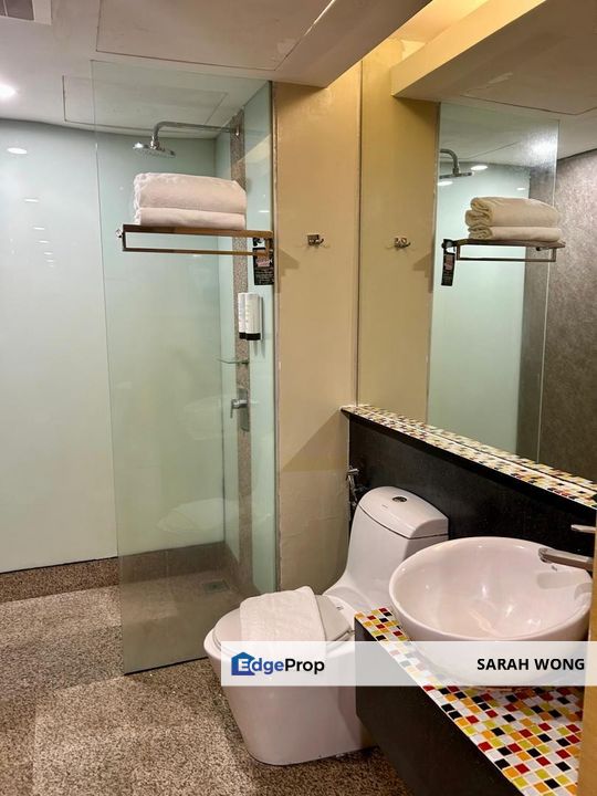 Empire Service/Hotel Suite for SALES Subang Jaya ( Good For Investment & Good ROI ) , Selangor, Subang Jaya