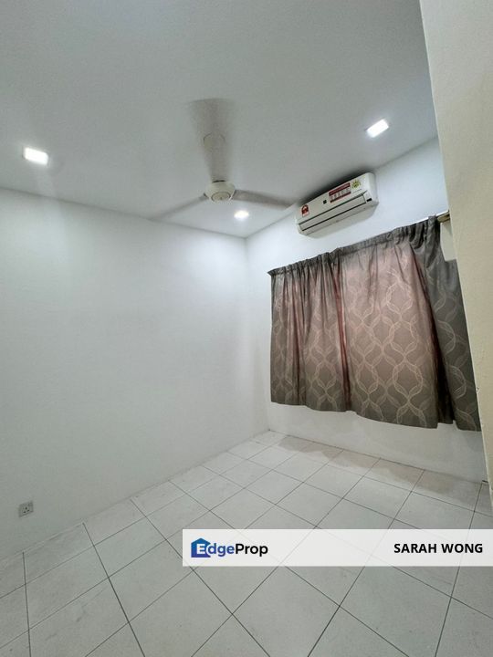 BSP 4 Landed Townhouse Ground Floor with Renovation ,Well Keep unit , Selangor, Kuala Langat
