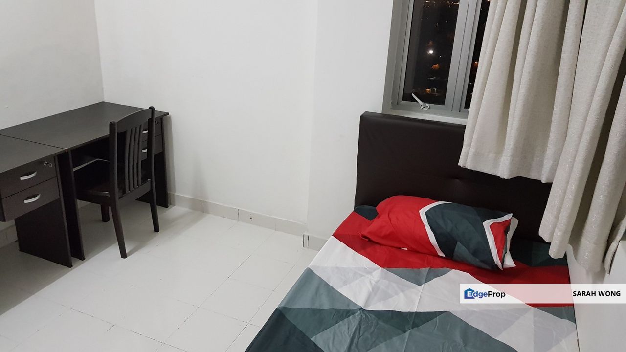 Subang SS15 Single Room with WIFI and Common Area Cleaning Service ( GOOD UNIT) , Selangor, Subang Jaya