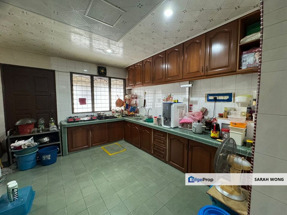 Below Market Price , 2storey Terrance House @ Subang USJ 1 ( Renovated and Kitchen Extended) , Selangor, USJ