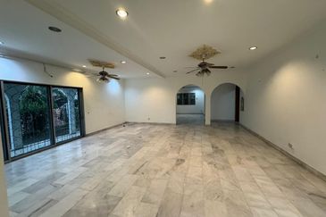 Seksyen 11, Shah Alam