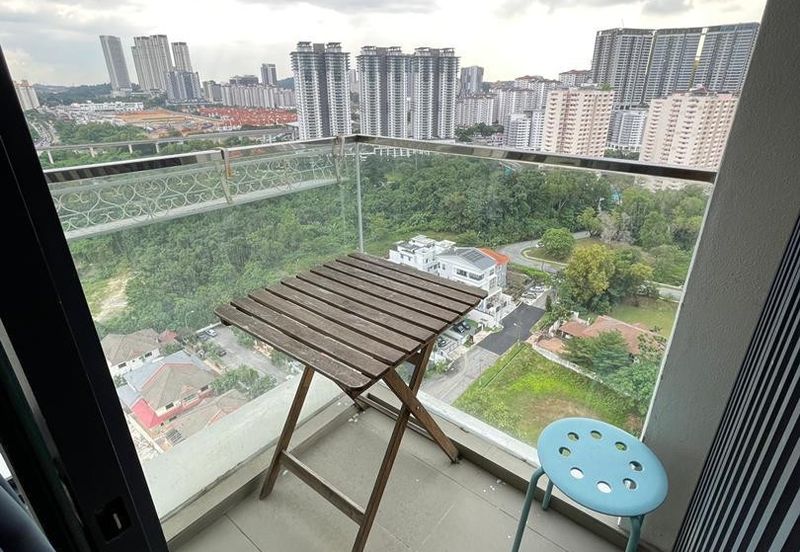 Waltz Residences Premium Renovation Unit for SALES ( 4Room + 4Bath + 2Carpark ) FREEHOLD   