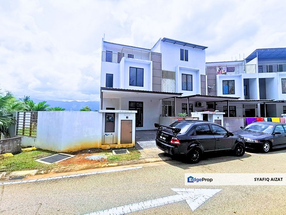 Corner Freehold 3 Storey House Bayan Parkhomes Taman Bayan Batang Kali