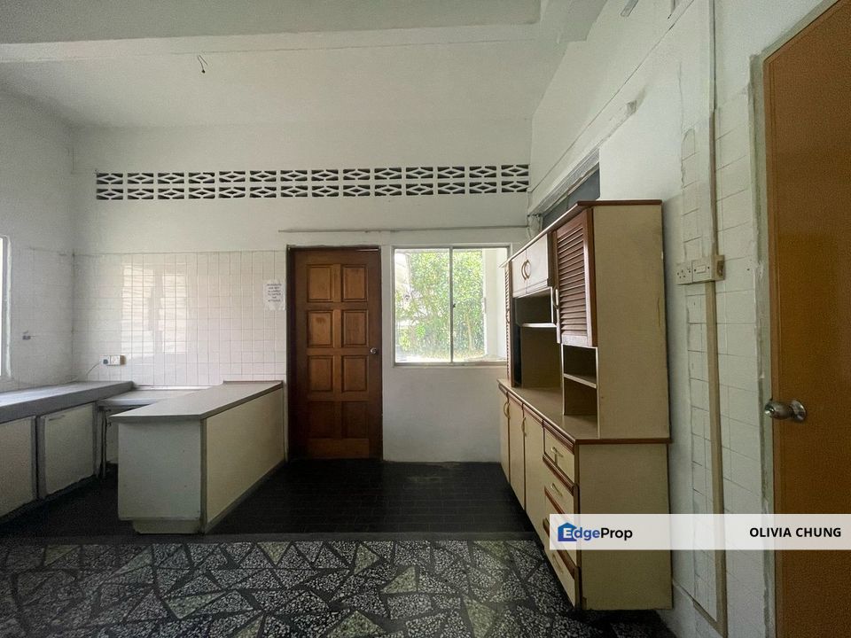 Adjoining Semi-D house for RENT, Seksyen 17, Selangor, Petaling Jaya