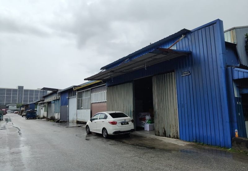 Taman Industrial Sungai Buloh (TSB Commercial Centre)