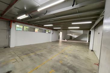 Taman Industrial Sungai Buloh (TSB Commercial Centre)