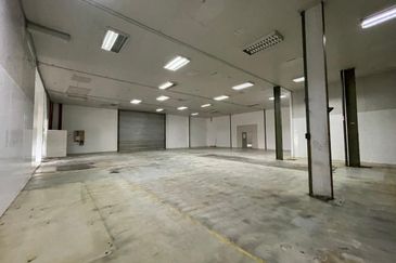 Taman Industrial Sungai Buloh (TSB Commercial Centre)