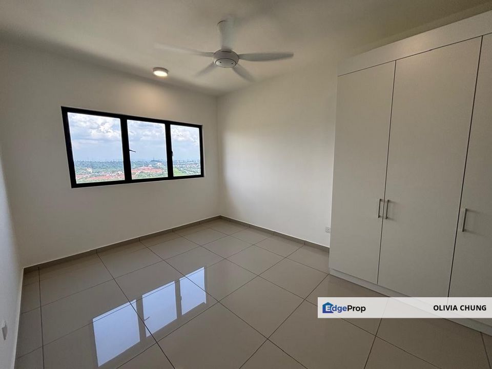 Brand New 3 rooms Huni Residence for RENT, Selangor, Setia Alam/Alam Nusantara