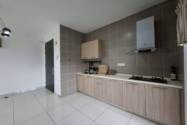 Aurora Residence @ Lake Side City