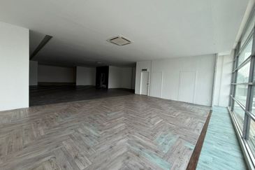 Taman Industrial Sungai Buloh (TSB Commercial Centre)