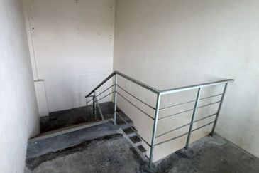 Taman Industrial Sungai Buloh (TSB Commercial Centre)