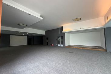 Taman Industrial Sungai Buloh (TSB Commercial Centre)