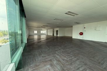 Taman Industrial Sungai Buloh (TSB Commercial Centre)