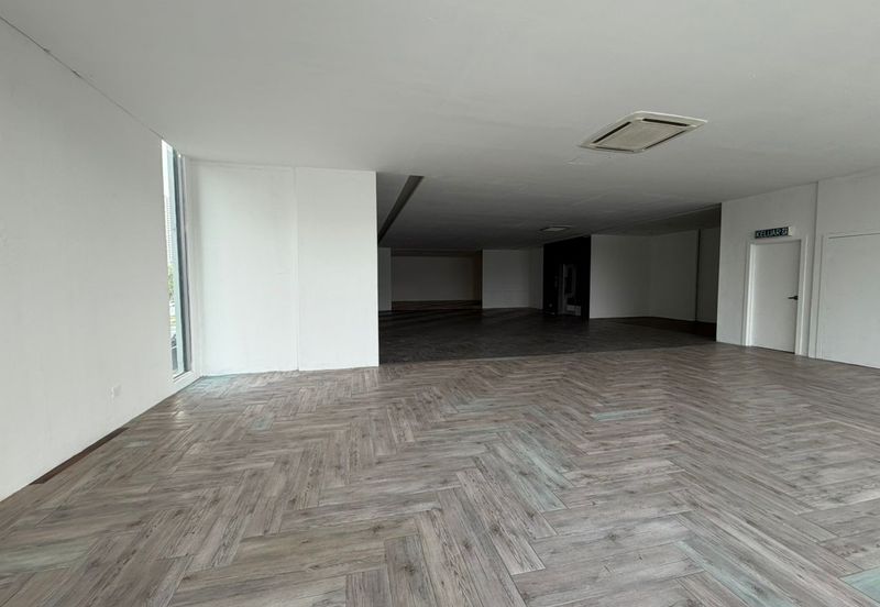 Taman Industrial Sungai Buloh (TSB Commercial Centre)