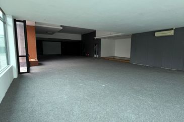 Taman Industrial Sungai Buloh (TSB Commercial Centre)