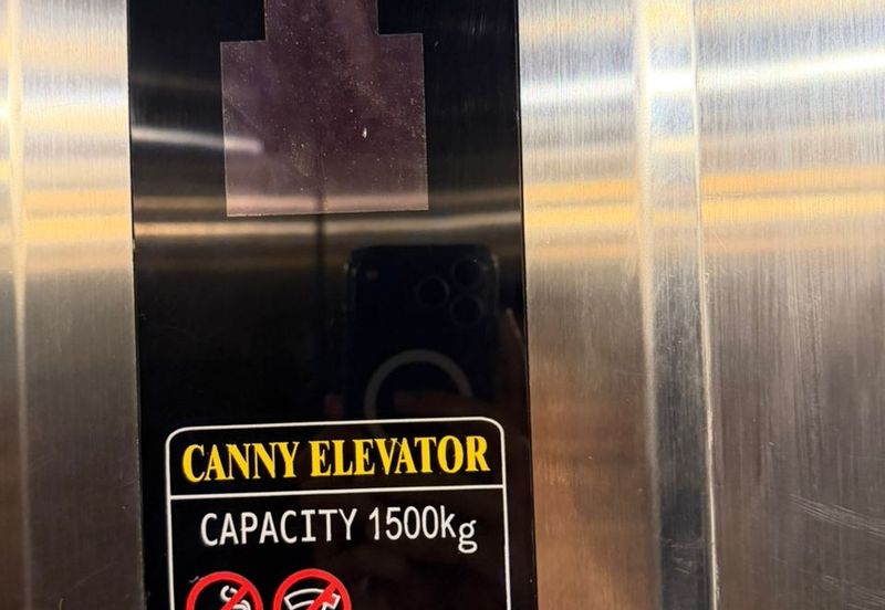 Taman Industrial Sungai Buloh (TSB Commercial Centre)