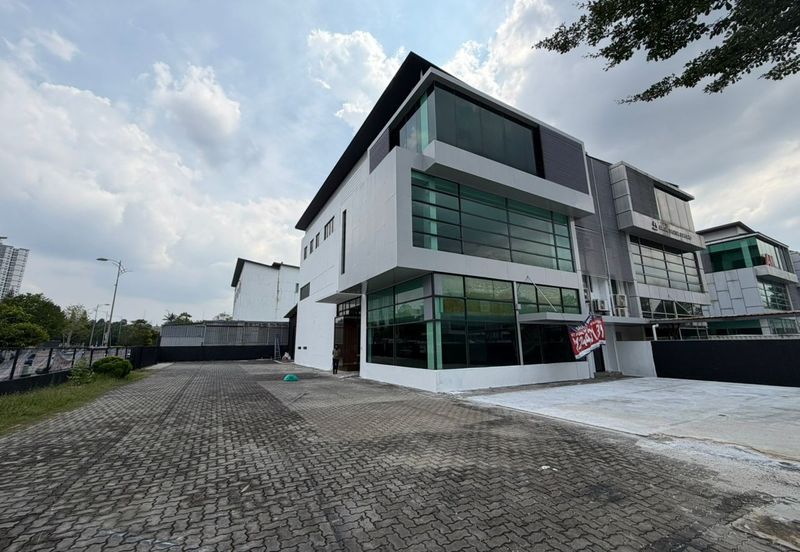 Taman Industrial Sungai Buloh (TSB Commercial Centre)