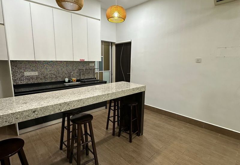 Taman Industrial Sungai Buloh (TSB Commercial Centre)