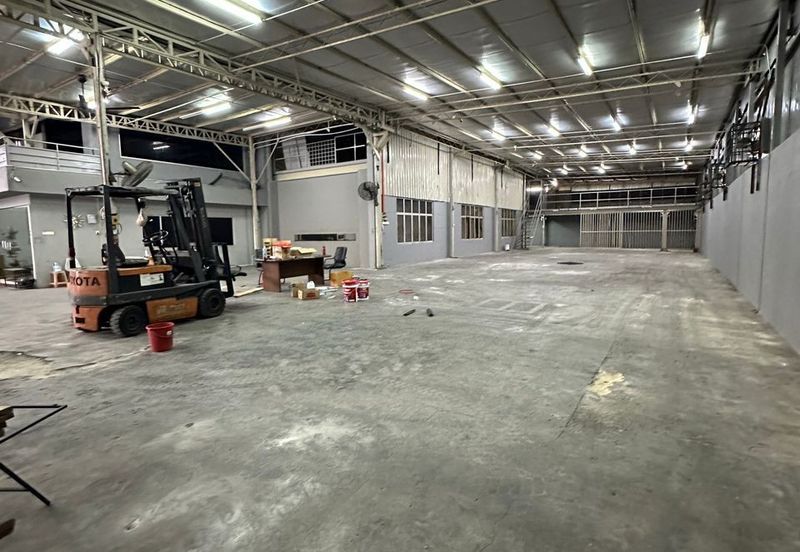 Taman Industrial Sungai Buloh (TSB Commercial Centre)