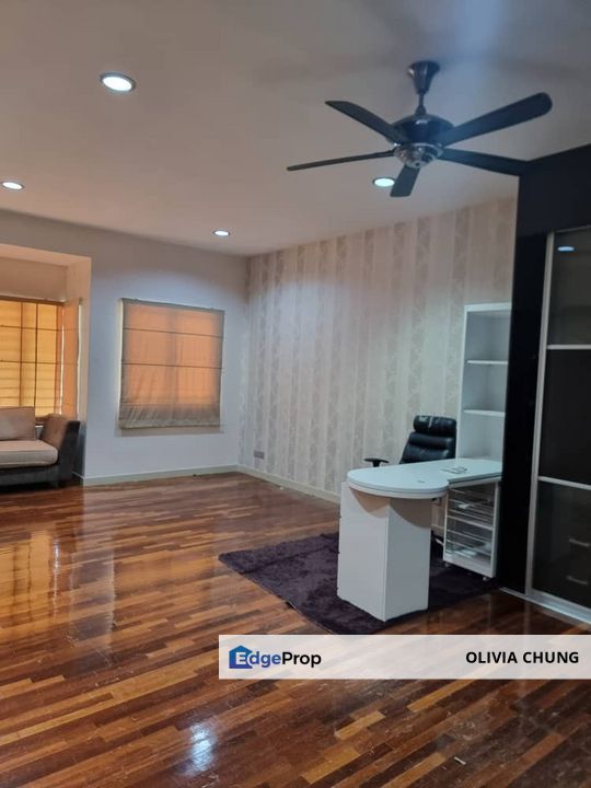 {Upper unit} Modern Design Townhouse Laman Impian , Selangor, Sunway Damansara