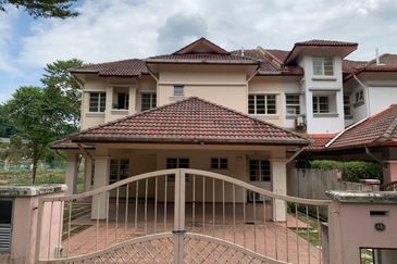 Jalan Rimba Riang 9/8