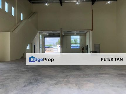 Rawang semi d factory , 24 hour security , nice condition , beside highway , Selangor, Rawang