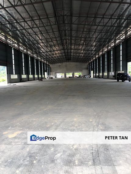 Rawang Nice Warehouse ,Beside Highway ,Freehold ,Prime Location, Selangor, Rawang