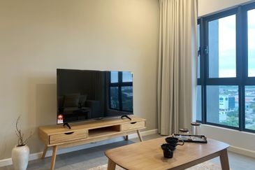 Aurora Residence @ Lake Side City