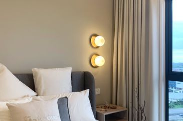 Aurora Residence @ Lake Side City