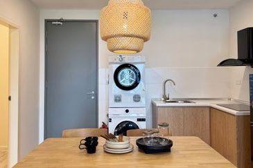 Meta Residence @ Meta City