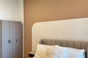 Meta Residence @ Meta City