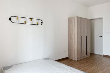 The Tresor @ Gravit 8 *