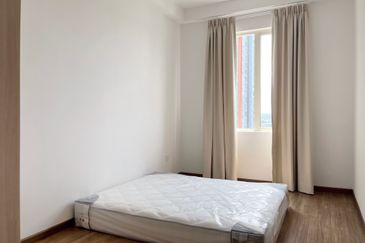 The Tresor @ Gravit 8 *