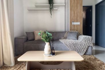 Henna Residence @ The Quartz