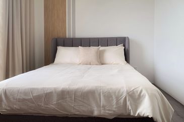 Henna Residence @ The Quartz