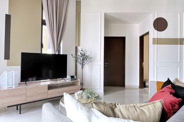 J Dupion at Cheras for Rent