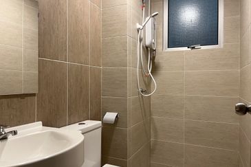 Platinum Splendor Residence