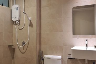 The Tresor @ Gravit 8 *