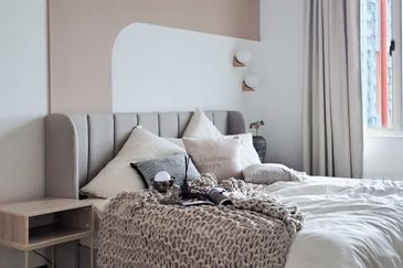 The Tresor @ Gravit 8 *