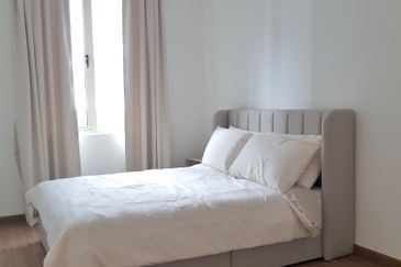 The Tresor @ Gravit 8 *