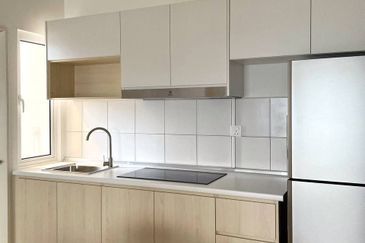 Tuan 2egacy (Tuan Residency 2)