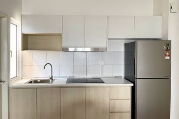 Tuan 2egacy (Tuan Residency 2)